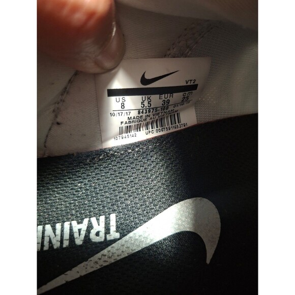 Nike Air Zoom Strong Running Shoes Women's 8 Black White Gray Workout Walking - Picture 7 of 7